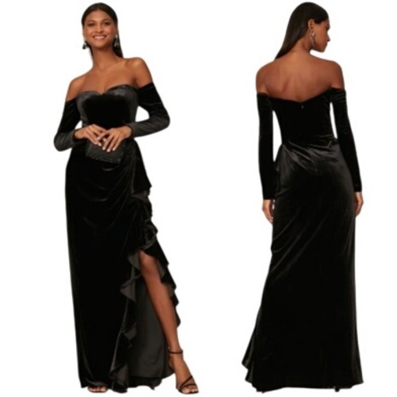 Badgley Mischka Black Velvet Off Shoulder Long Sleeve Gown Vampire Whimsigoth